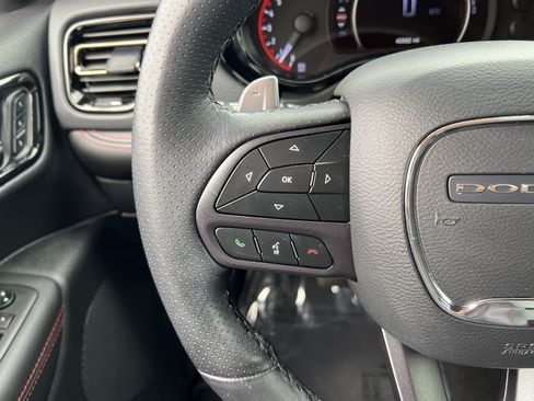 Used 2023 Dodge Durango GT RWD image 29