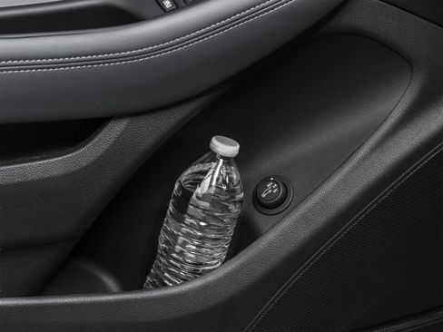 Used 2020 Buick Envision Essence FWD image 32