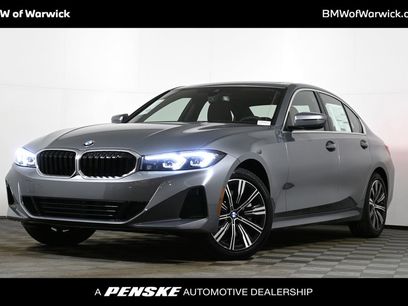 New 2026 BMW 330i xDrive Sedan w/ Premium Package
