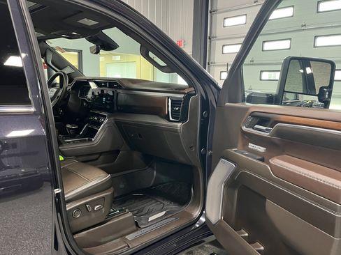 Certified 2024 GMC Sierra 1500 Denali w/ Technology Package image 8