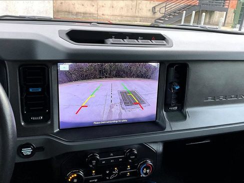 Used 2024 Ford Bronco Black Diamond AWD/4WD image 29