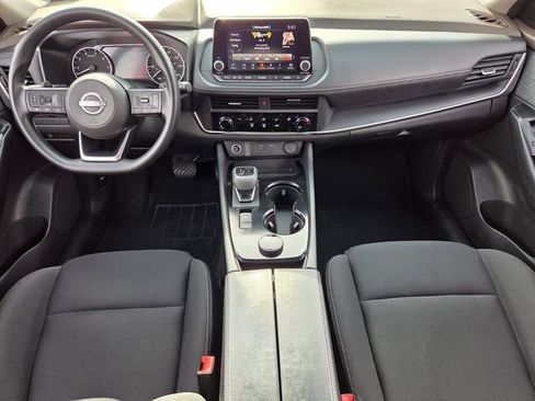 Used 2023 Nissan Rogue S image 15