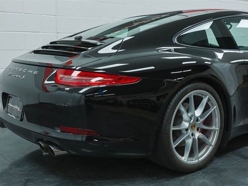 Used 2015 Porsche 911 Carrera S image 24