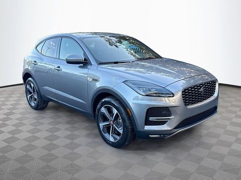 Used 2023 Jaguar E-PACE SE AWD/4WD image 4