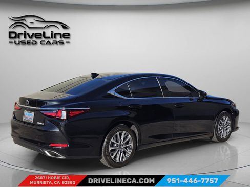 Used 2025 Lexus ES 350 w/ Accessory Package (Z2) image 9