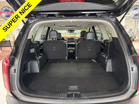 Used 2022 Kia Telluride S AWD/4WD image 31