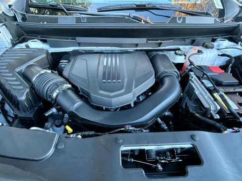 Used 2026 GMC Acadia Elevation w/ Super Cruise Package image 35