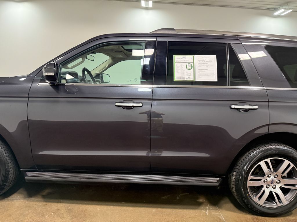 Used 2024 Ford Expedition Limited AWD/4WD image 37