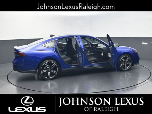 Used 2024 Honda Accord Sport image 33