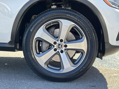 Certified 2023 Mercedes-Benz GLC 300 4MATIC Coupe image 10