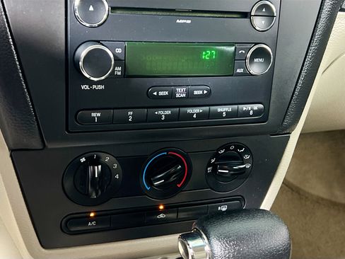 Used 2009 Ford Fusion S image 25