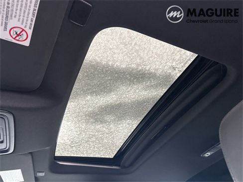 Used 2022 Chevrolet Silverado 2500 High Country image 3