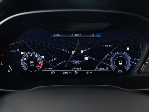 Used 2020 Audi Q3 2.0T Premium Plus w/ Premium Plus Package image 33