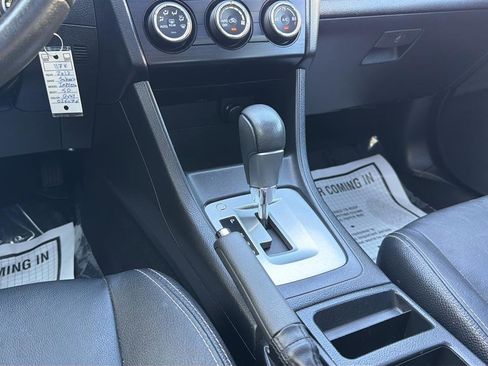 Used 2013 Subaru Impreza 2.0i Limited w/ Popular Pkg 2 AWD/4WD image 22