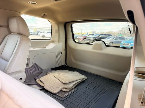 Used 2013 GMC Yukon Denali image 24