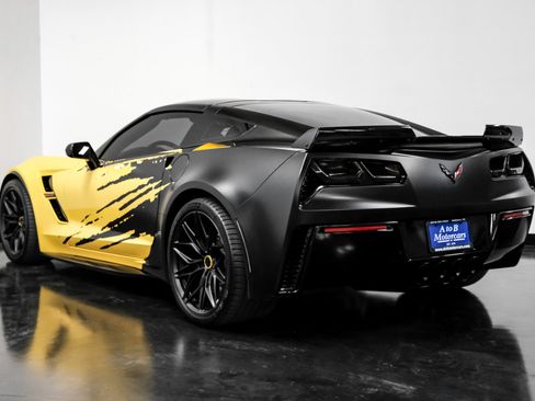 Used 2017 Chevrolet Corvette Grand Sport image 11