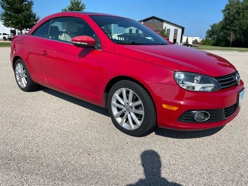 Used 2013 Volkswagen Eos Komfort FWD image 9