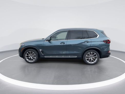 New 2026 BMW X5 xDrive50e w/ Executive Package image 5
