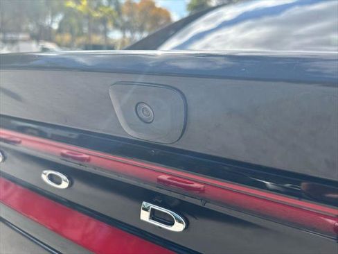 Certified 2023 Dodge Charger SXT image 35