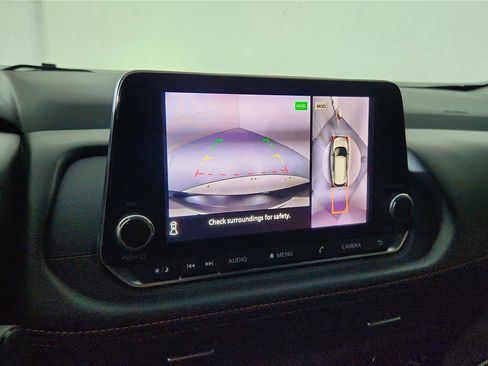 Certified 2025 Nissan Rogue SV image 45