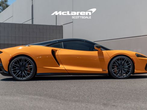 Used 2025 McLaren GTS RWD image 8