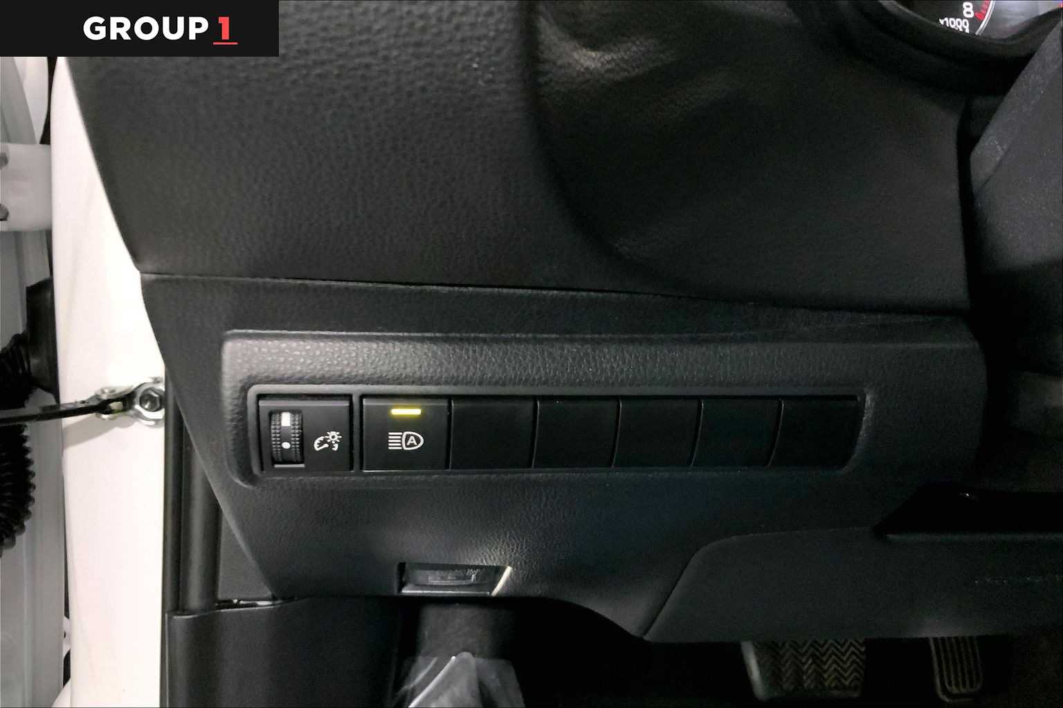 Certified 2024 Toyota Corolla SE FWD image 35