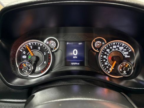 Used 2020 RAM 3500 Tradesman w/ Chrome Appearance Group image 26