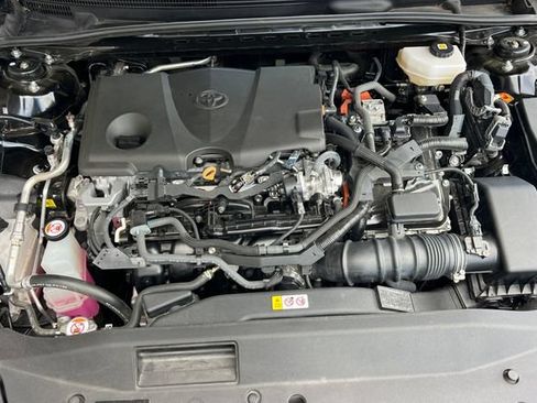 Used 2025 Toyota Camry LE FWD image 23