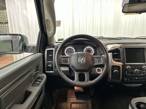 Used 2017 RAM 2500 SLT AWD/4WD image 14