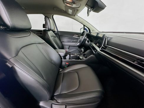 Used 2023 Kia Sportage EX image 30