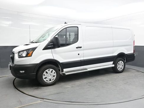 Used 2025 Ford Transit 250 Low Roof w/ Exterior Upgrade Package RWD image 3