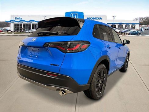 New 2026 Honda HR-V Sport image 3