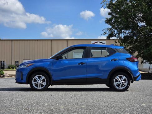 Used 2024 Nissan Kicks S FWD image 26