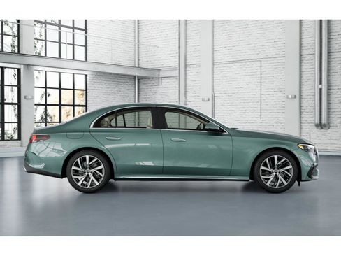 New 2026 Mercedes-Benz E 350 4MATIC Sedan image 2