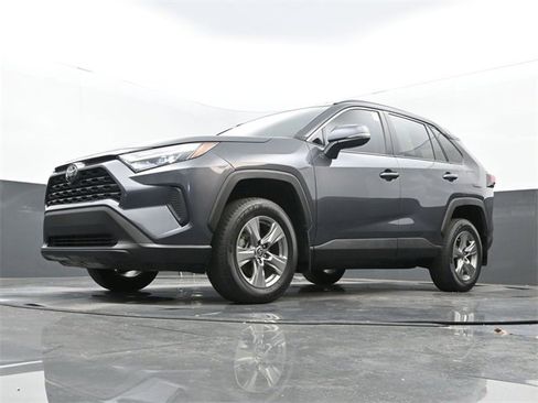 Used 2024 Toyota RAV4 XLE w/ Convenience Package image 30