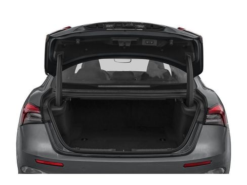 Used 2023 Maserati Ghibli Modena RWD image 11