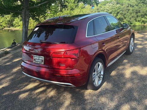 Used 2018 Audi Q5 2.0T Premium Plus AWD/4WD image 5