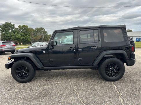 Used 2015 Jeep Wrangler Unlimited Sport image 18