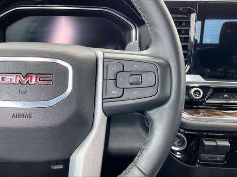 Used 2024 GMC Sierra 1500 Elevation w/ Elevation Premium Package RWD image 11