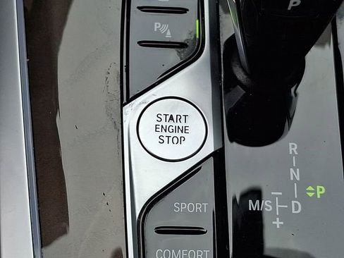 Used 2022 BMW X5 xDrive40i w/ Premium Package image 30