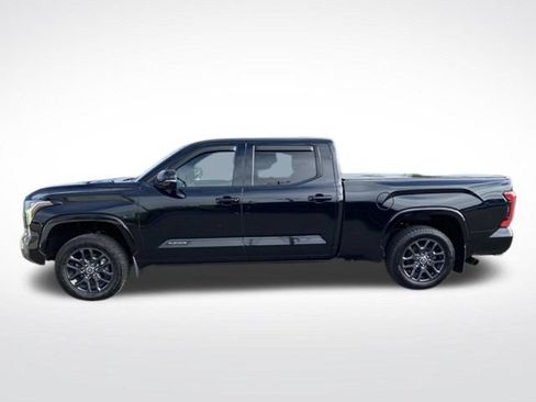Used 2022 Toyota Tundra Platinum w/ Advanced Package AWD/4WD image 2