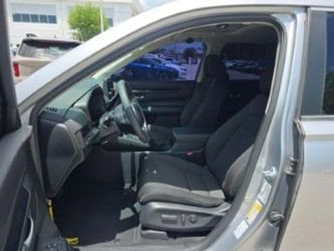 Used 2023 Honda CR-V EX image 8