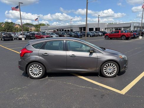 Used 2012 Ford Focus Titanium FWD image 8