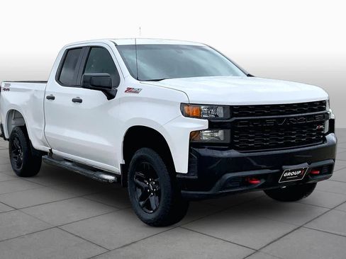 Certified 2019 Chevrolet Silverado 1500 Custom Trail Boss w/ Custom Convenience Package AWD/4WD image 3