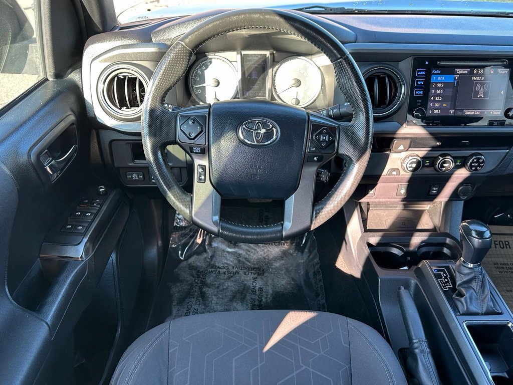 Used 2016 Toyota Tacoma TRD Sport w/ Towing Package RWD image 29