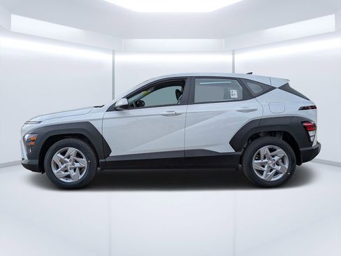 New 2026 Hyundai Kona SE FWD image 6