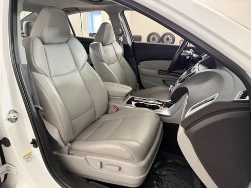 Used 2015 Acura TLX V6 w/ Advance Package FWD image 38