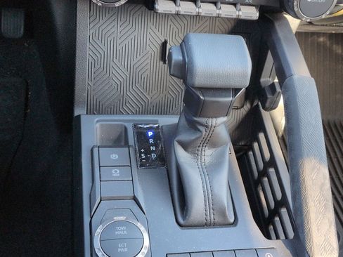 Used 2025 Toyota Tacoma SR5 image 25