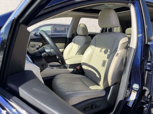 Used 2024 Nissan Murano Platinum w/ Cargo Package AWD/4WD image 30