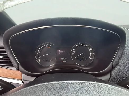 Used 2015 Lincoln MKC AWD w/ Equipment Group 102A Reserve image 17